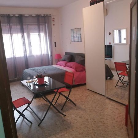 Apartament Silvy Trastevere Roma Ngoại thất bức ảnh