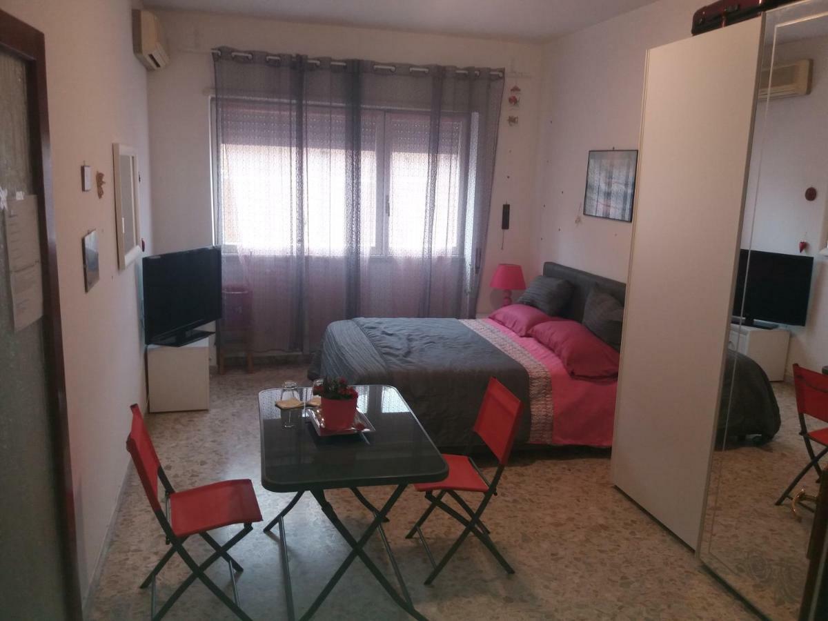 Apartament Silvy Trastevere Roma Ngoại thất bức ảnh